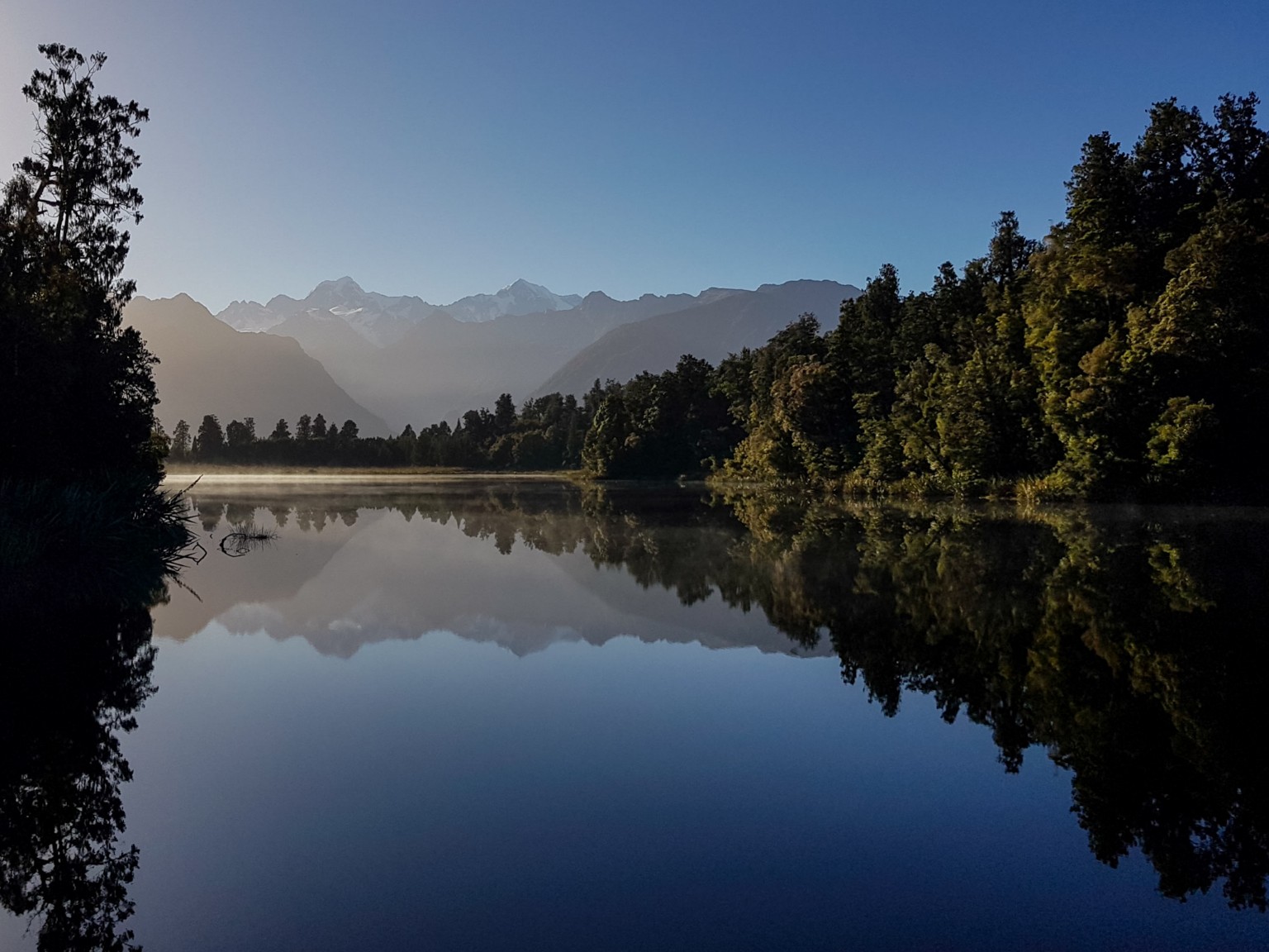 Morgendliche Stimmug am Lake Matheson